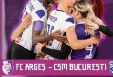 Voleibalistele alb-violet te așteaptă în tribune la meciul de la Pitești Arena cu CSM București